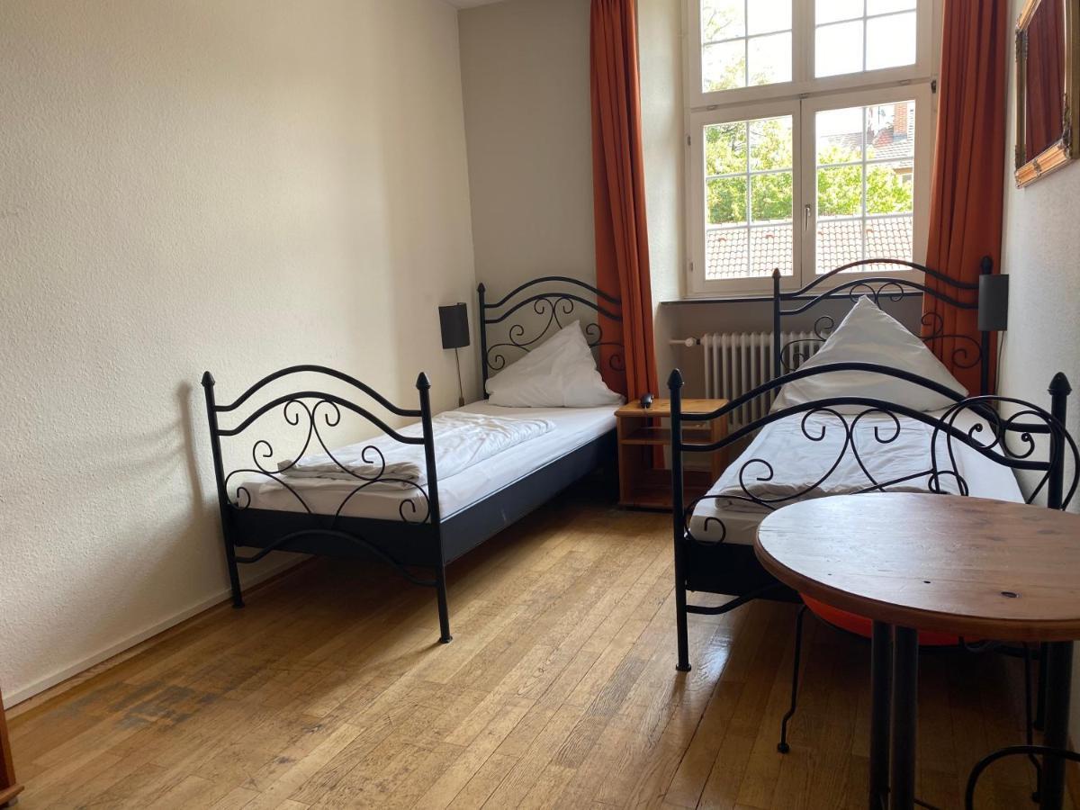 Hotel Gasthaus Schuetzen Freiburg im Breisgau Kamer foto