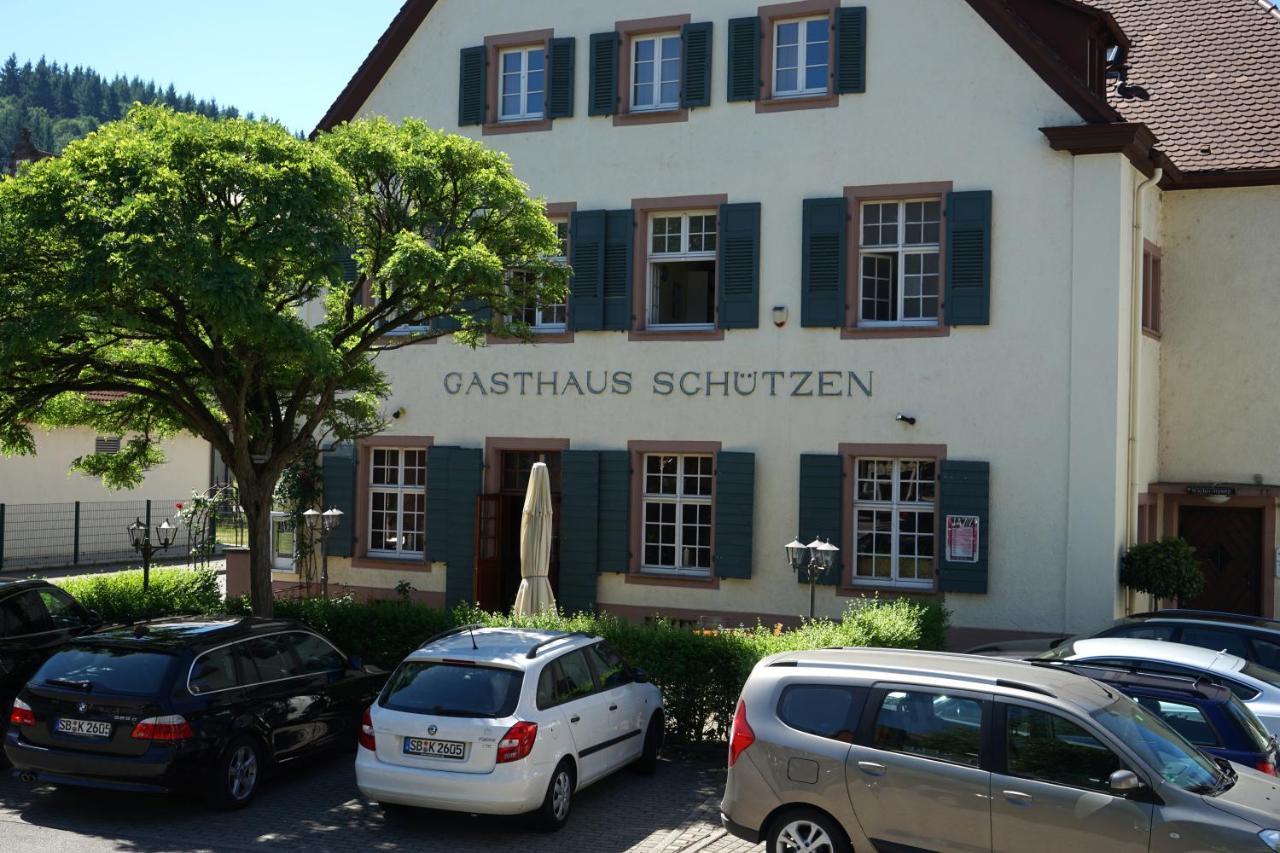 Hotel Gasthaus Schuetzen Freiburg im Breisgau Buitenkant foto