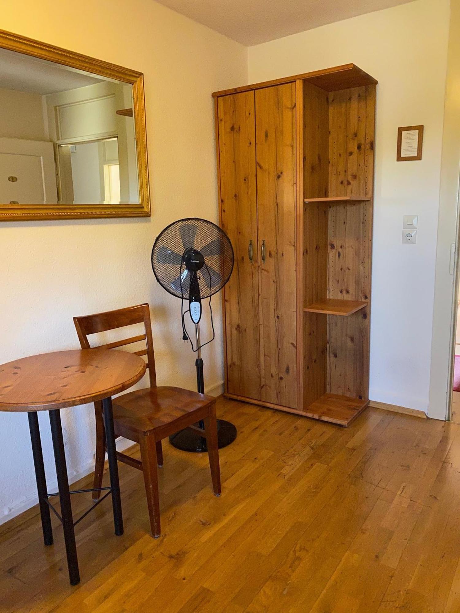 Hotel Gasthaus Schuetzen Freiburg im Breisgau Kamer foto