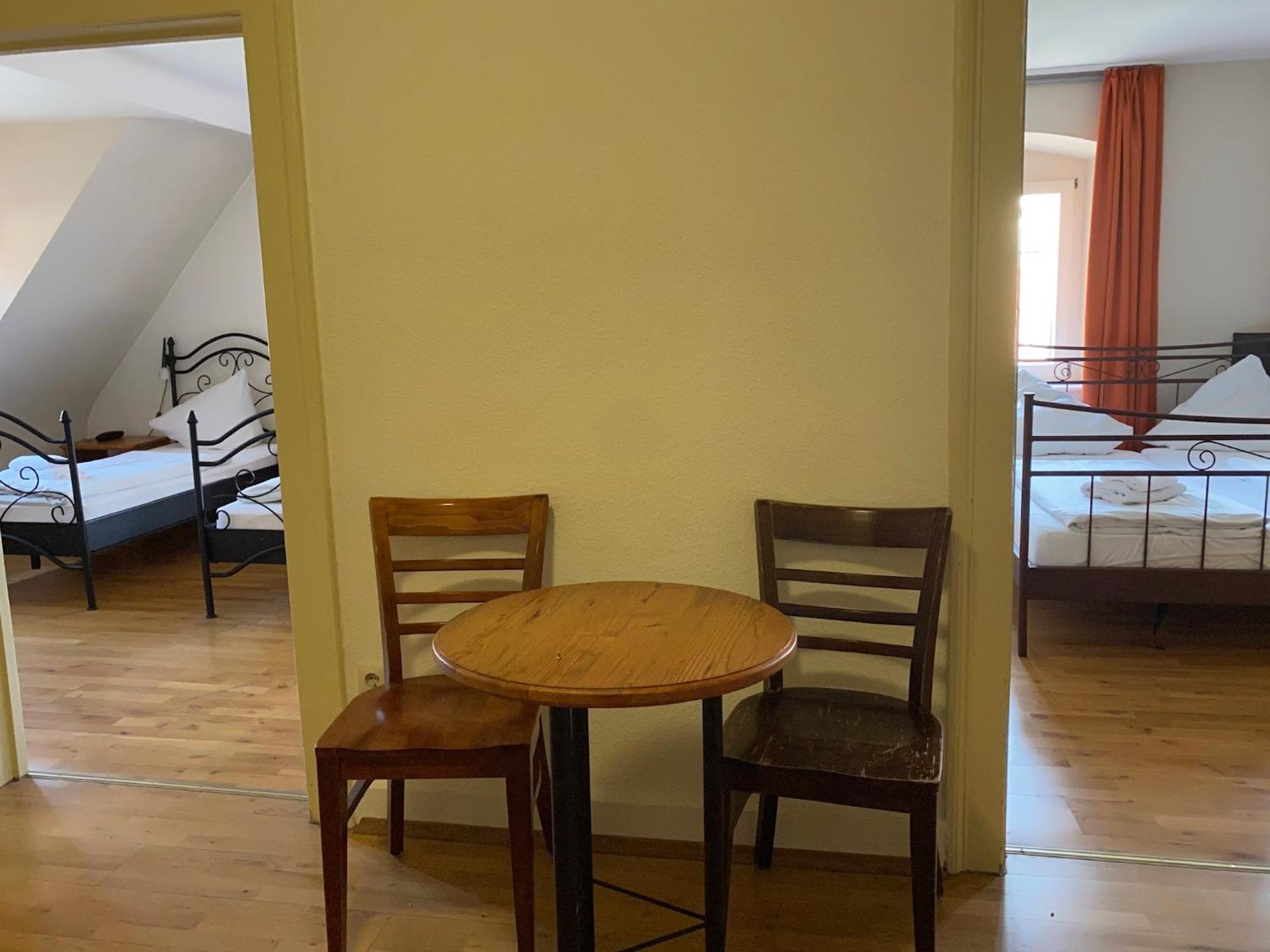 Hotel Gasthaus Schuetzen Freiburg im Breisgau Kamer foto